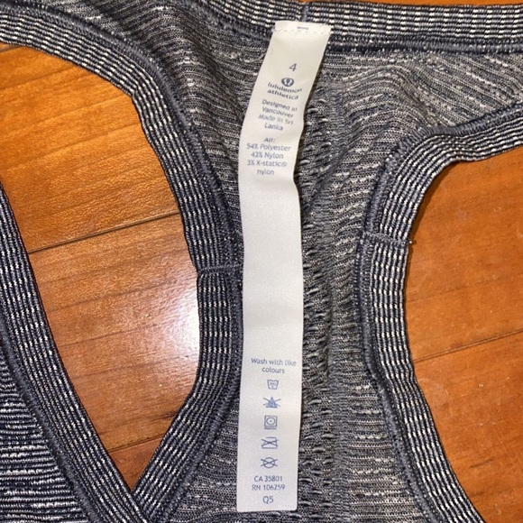 Lululemon Swiftly Tank Racerback Black/White Size4 - Picture 4 of 4